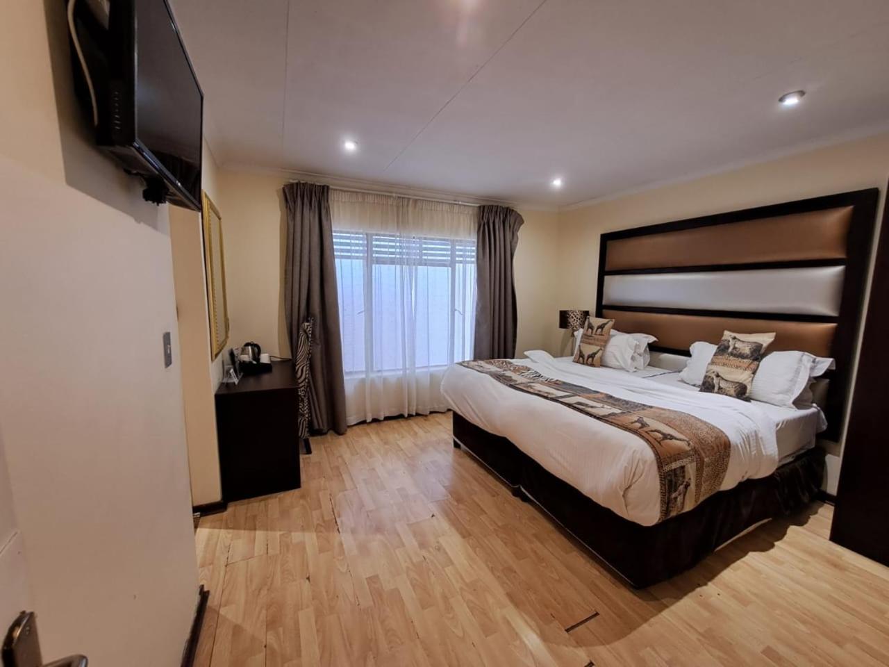 Ecotel Premier Lodge & Conference Centre Benoni Eksteriør billede