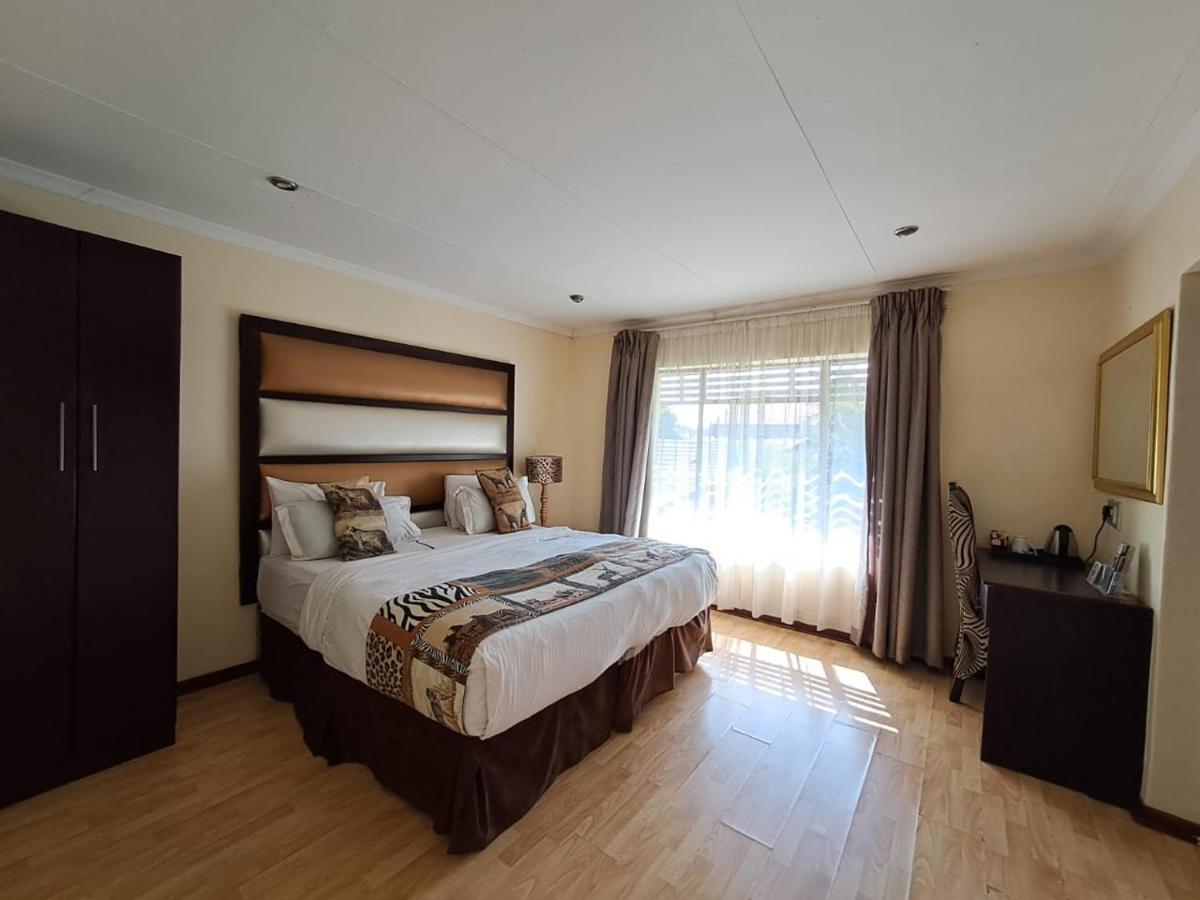 Ecotel Premier Lodge & Conference Centre Benoni Eksteriør billede